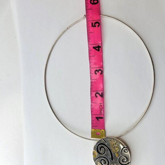 Descending 3 Circle Pendant Necklace with Blue and Yellow Flower Swirls - Picture 5 of 6